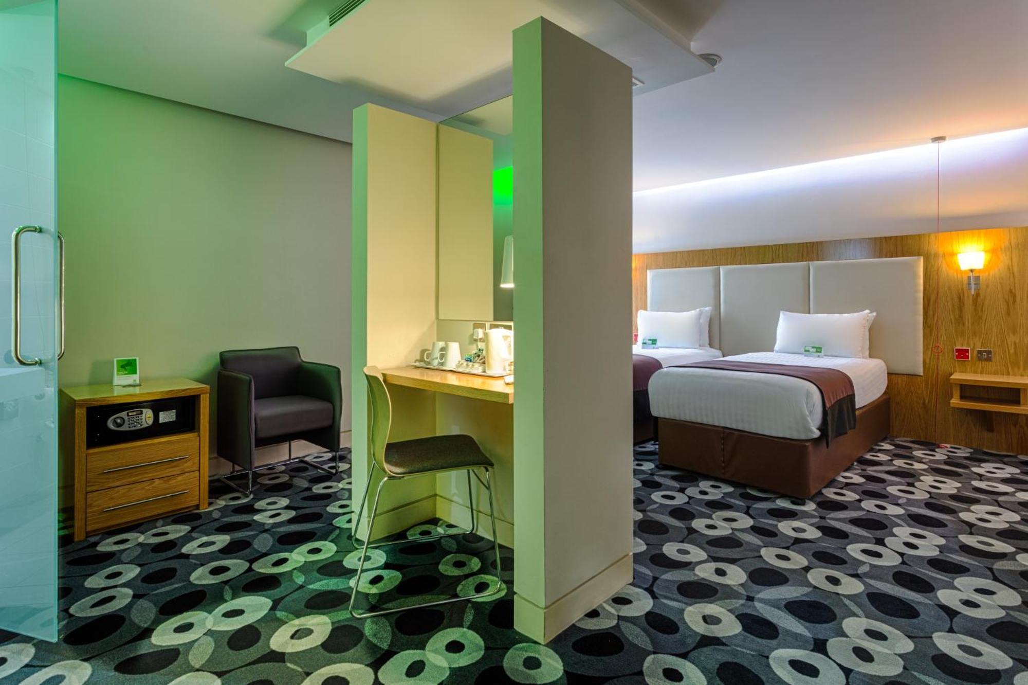 Holiday Inn Sittingbourne By Ihg Екстер'єр фото